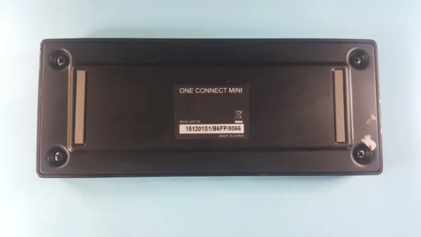 Samsung BN96-35817B One Connect Box - Image 2