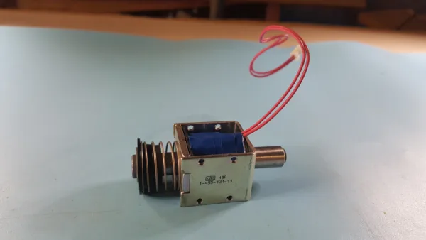 1-455-131-11 Push Linear Solenoid